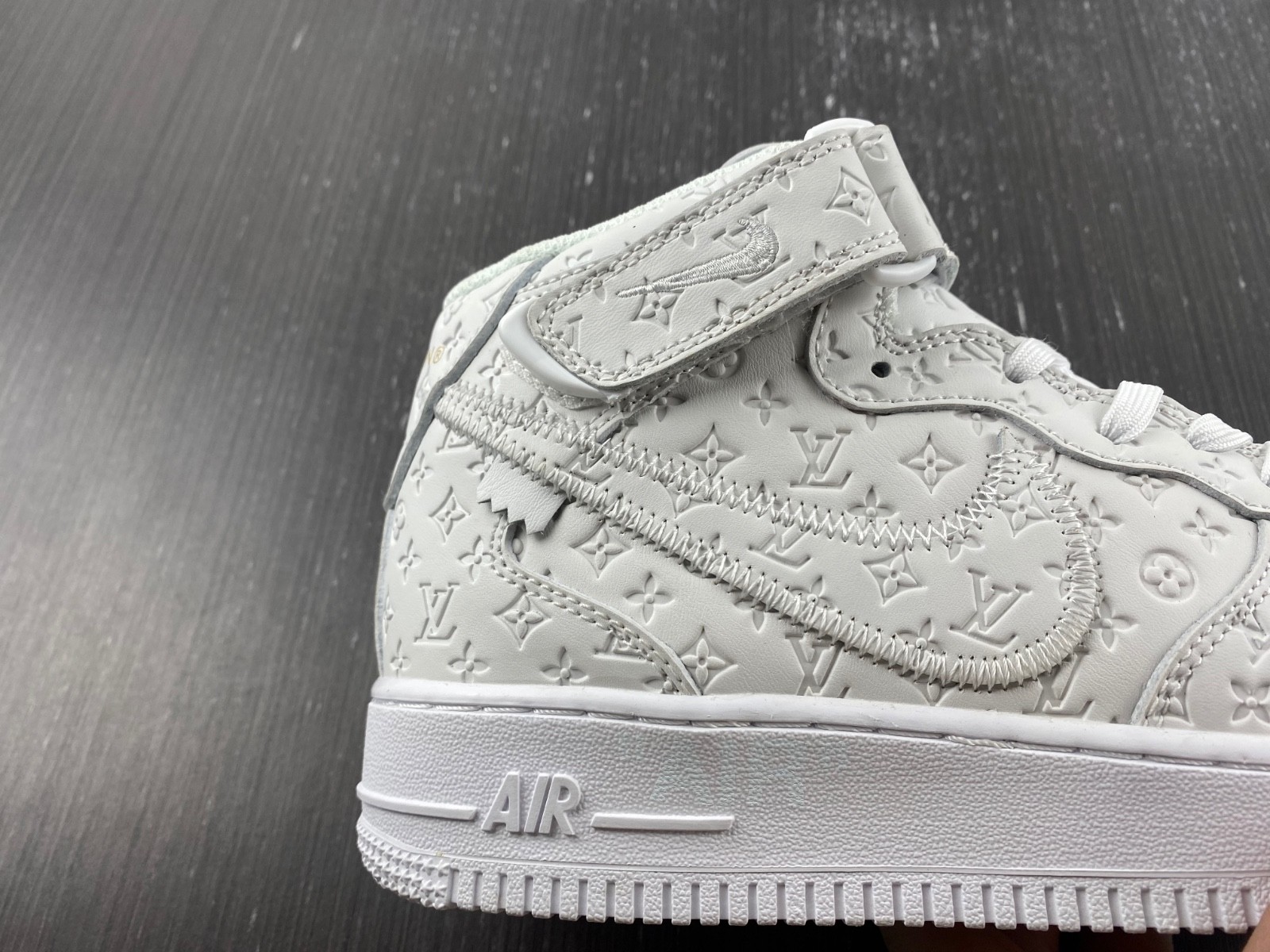 Nike Air Force 1 LV high gang BSYF037B