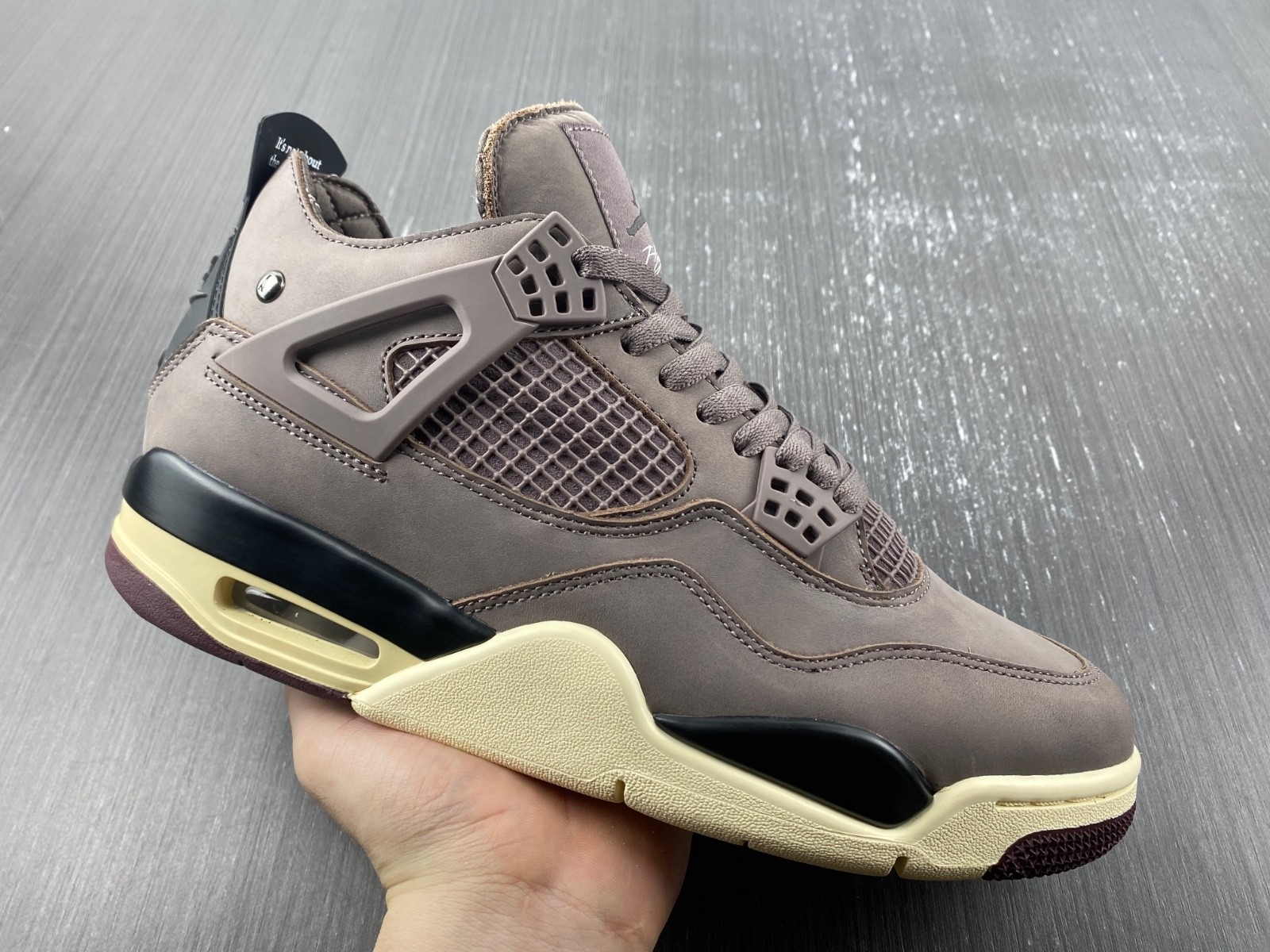 air Jordan 4 Retro A Ma Maniére Violet Ore DV6773-220
