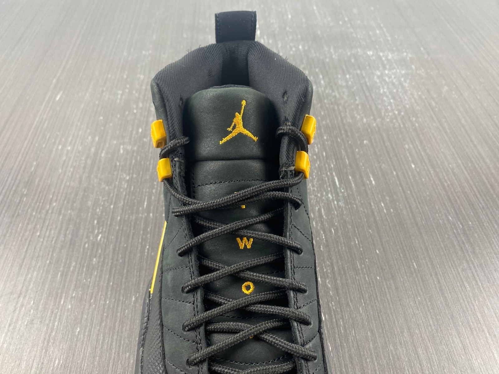 Air Jordan 12 Black Taxi CT8013-071