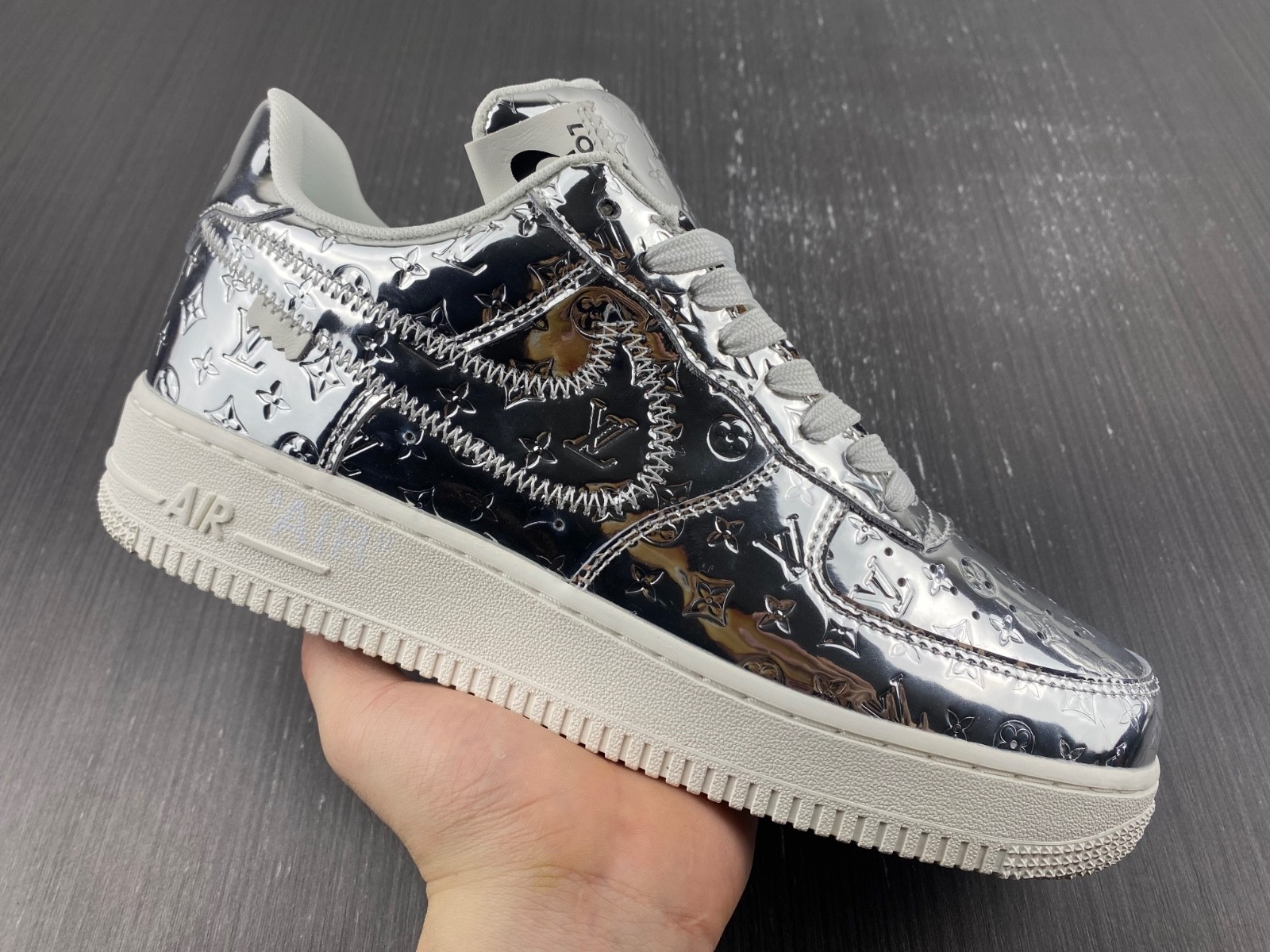 L-V And Nike "Air Force 1" silver 1A9VER