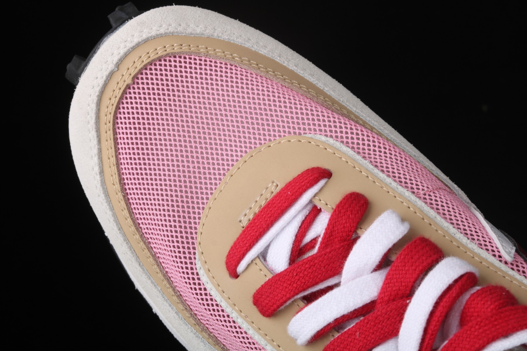 Sacai x Nike LDV Waffle pink  BV0073-500