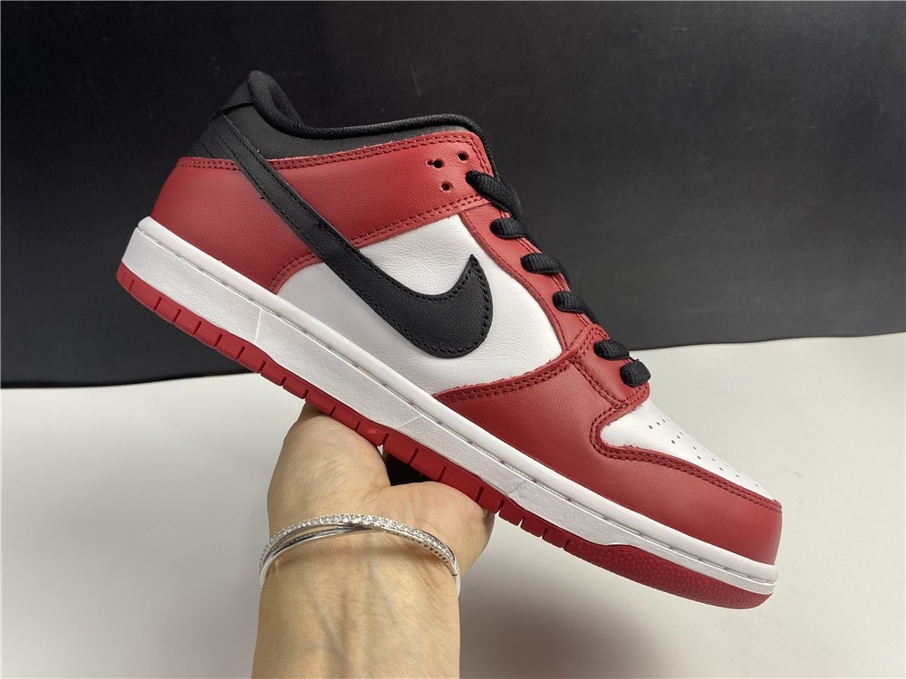 Nike SB Dunk Low Chicago BQ6817-600