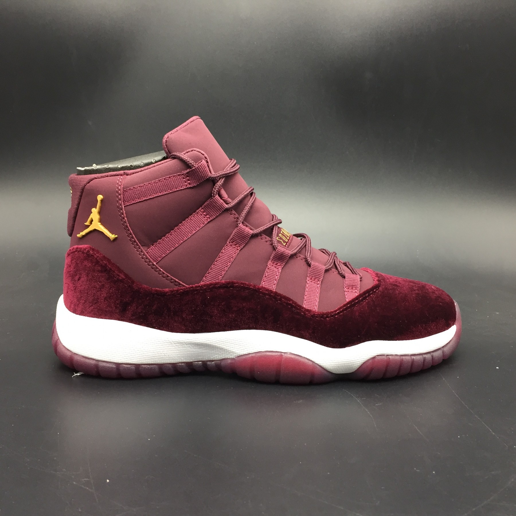 Air Jordan 11 Retro RL GG "Velvet" - 852625 650