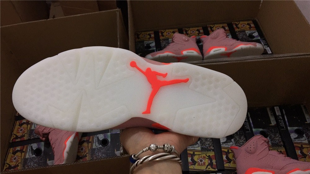 AIR JORDAN 6 "MILLENNIAL PINK" mens 384664-031