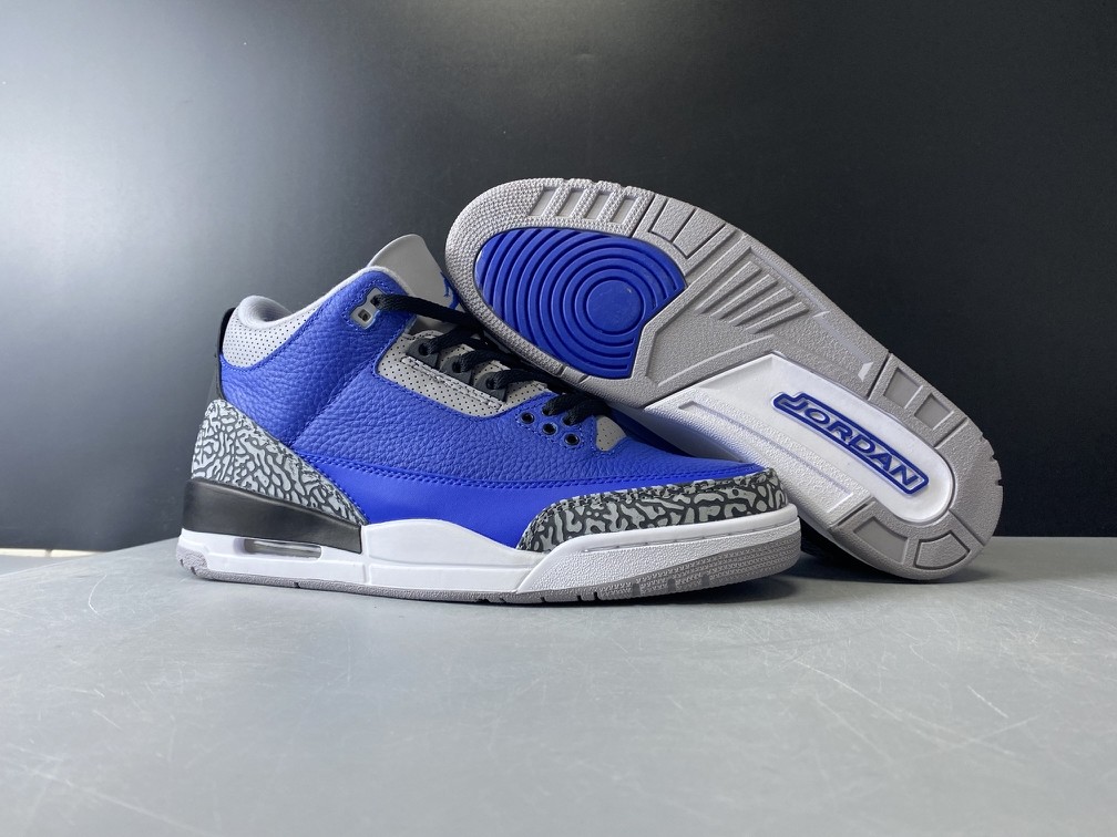 Air Jordan 3 “Varsity Royal” CT8532-400
