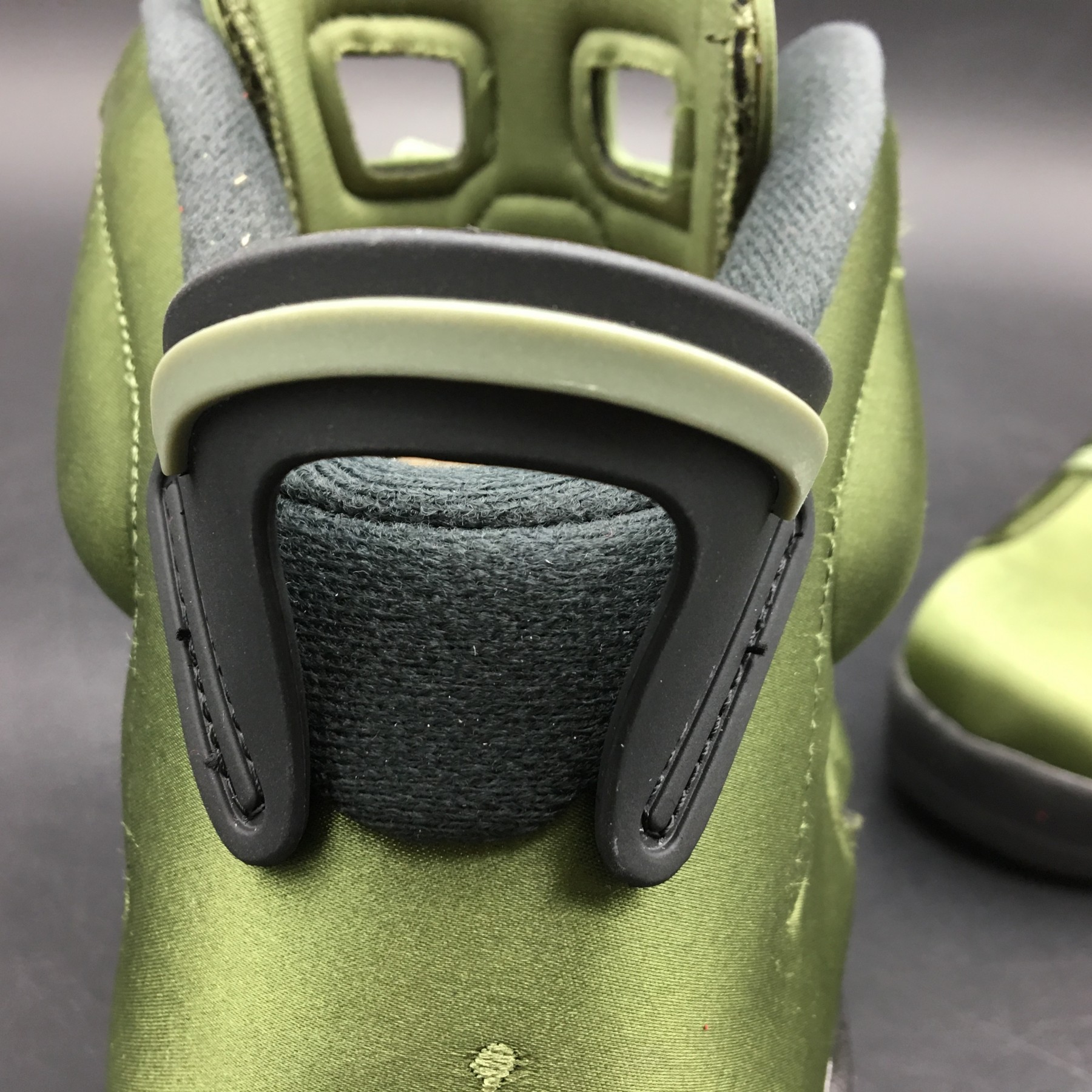 Air Jordan 6 Pinnacle Saturday Night mens AH4614-303