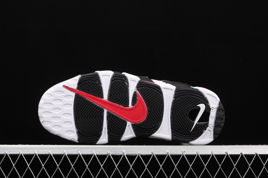 Nike Air More Uptempo “Scottie Pippen” PE white/ black  414962-105