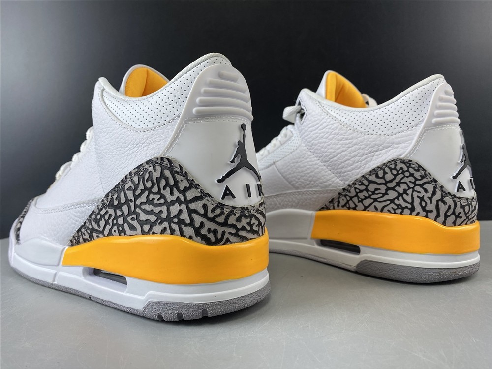 Air Jordan 3 WMNS “Laser Orange”  CK9246-108