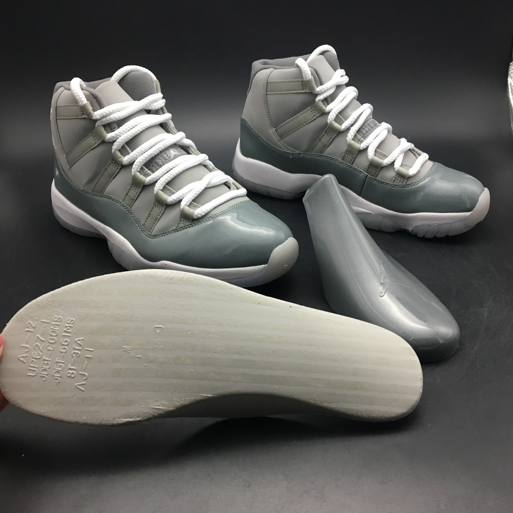 Nike Air Jordan 11 Retro Cool Grey 378037-001