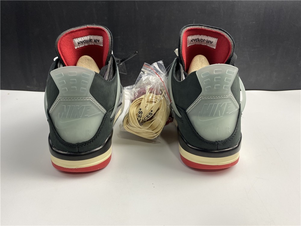OFF-WHITE x Air Jordan 4 “Bred” CV9388-001