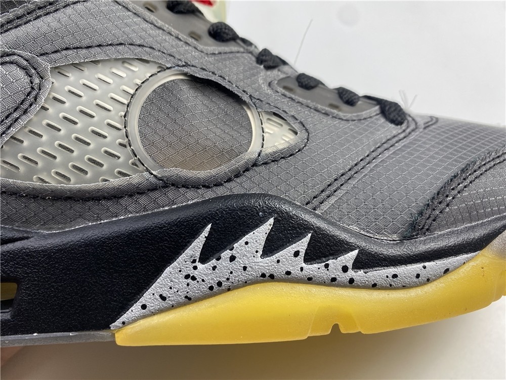 Off-White Air Jordan 5 CT8480-001