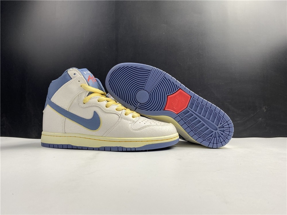 NIKE SB DUNK HIGH PRO QS CZ3334-100