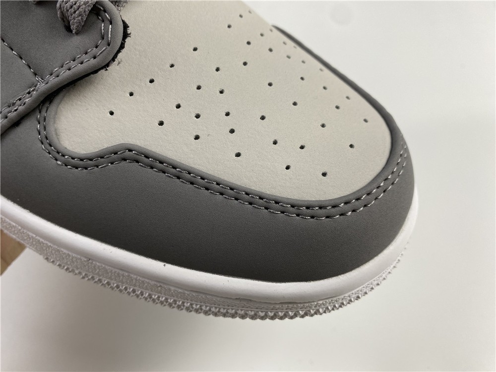 Air Jordan 1 mid AJ1  554724-072