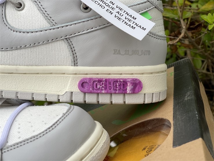 OFF-WHITE x Futura x Nike Dunk Low DM1602-118