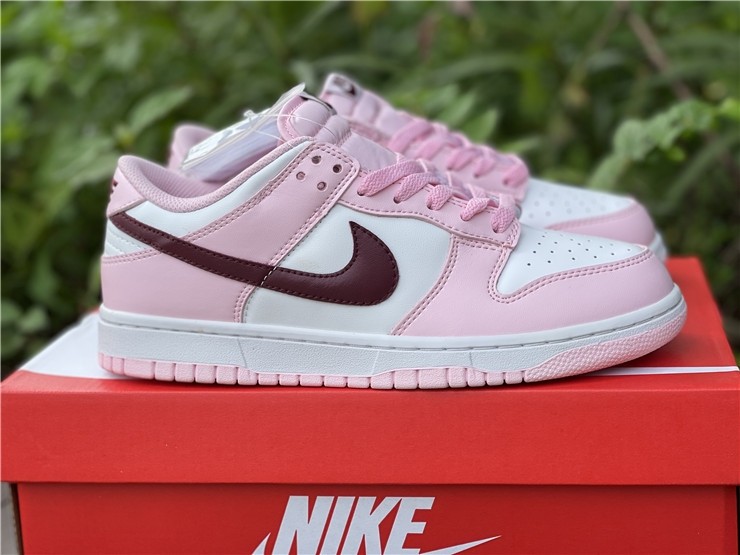 Nike Dunk Low GS 