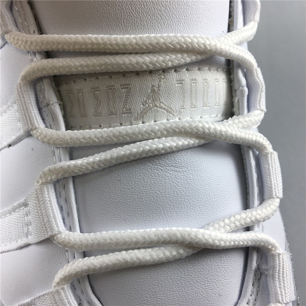 Air Jordan 11 WMNS “Metallic Silver” AR0715-100