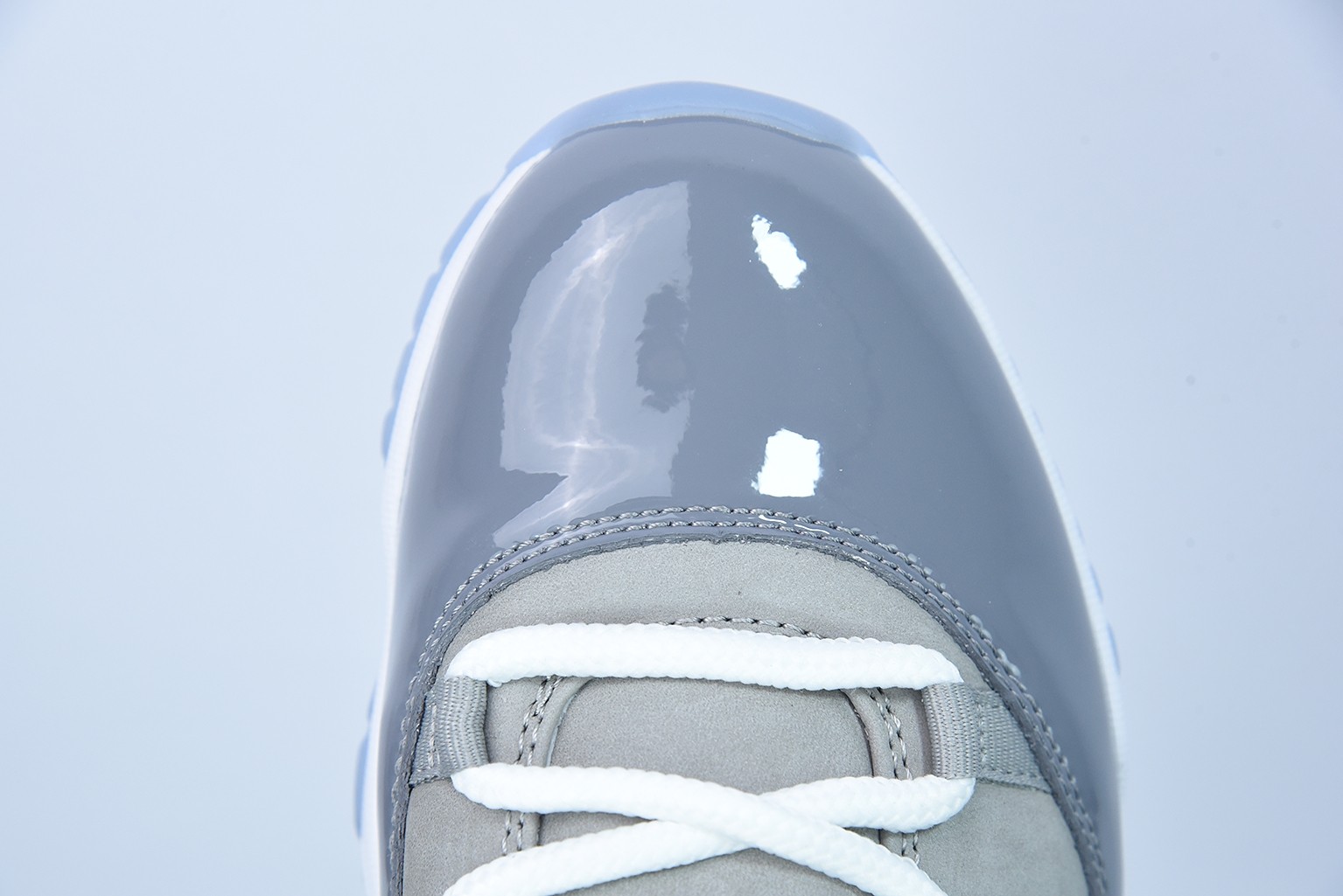 Air Jordan 11 Retro Low Cool Grey - 528895-003