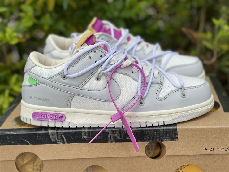 OFF-WHITE x Futura x Nike Dunk Low DM1602-118