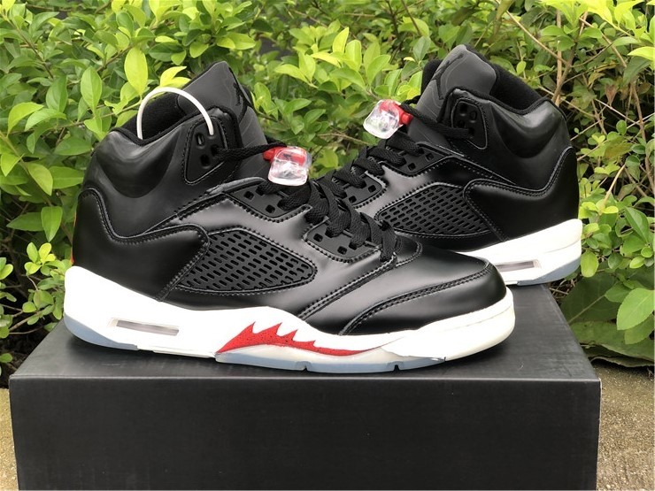 Air Jordan 5 SP “Black Muslin” CT8480-001