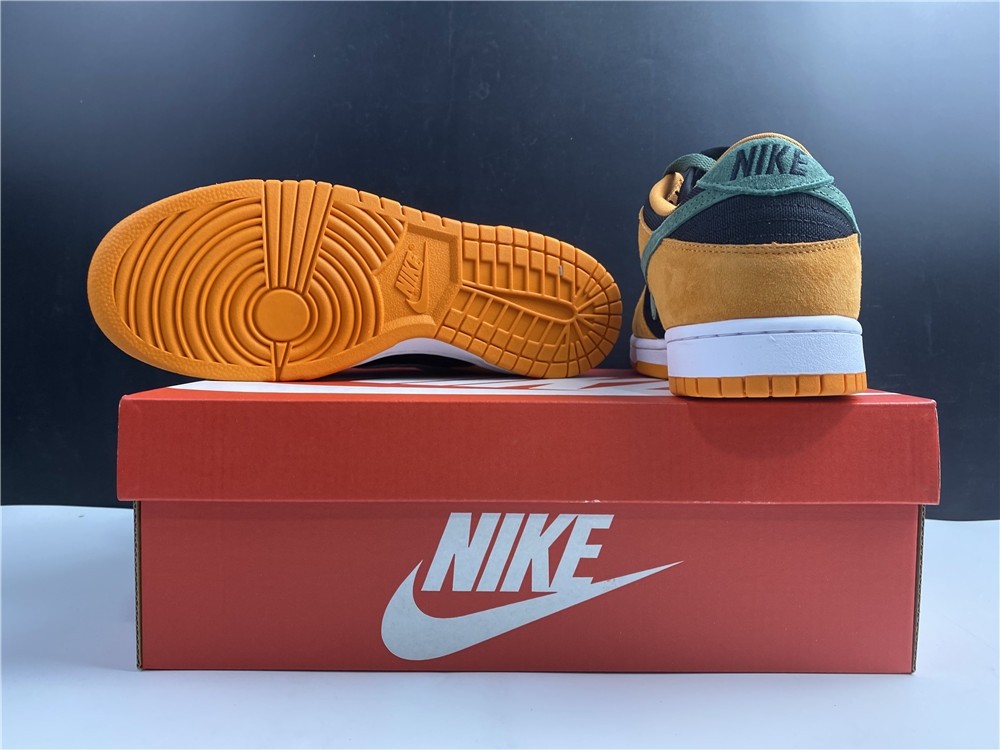 Nike Dunk Low SP “Ceramic”  DA1469-001
