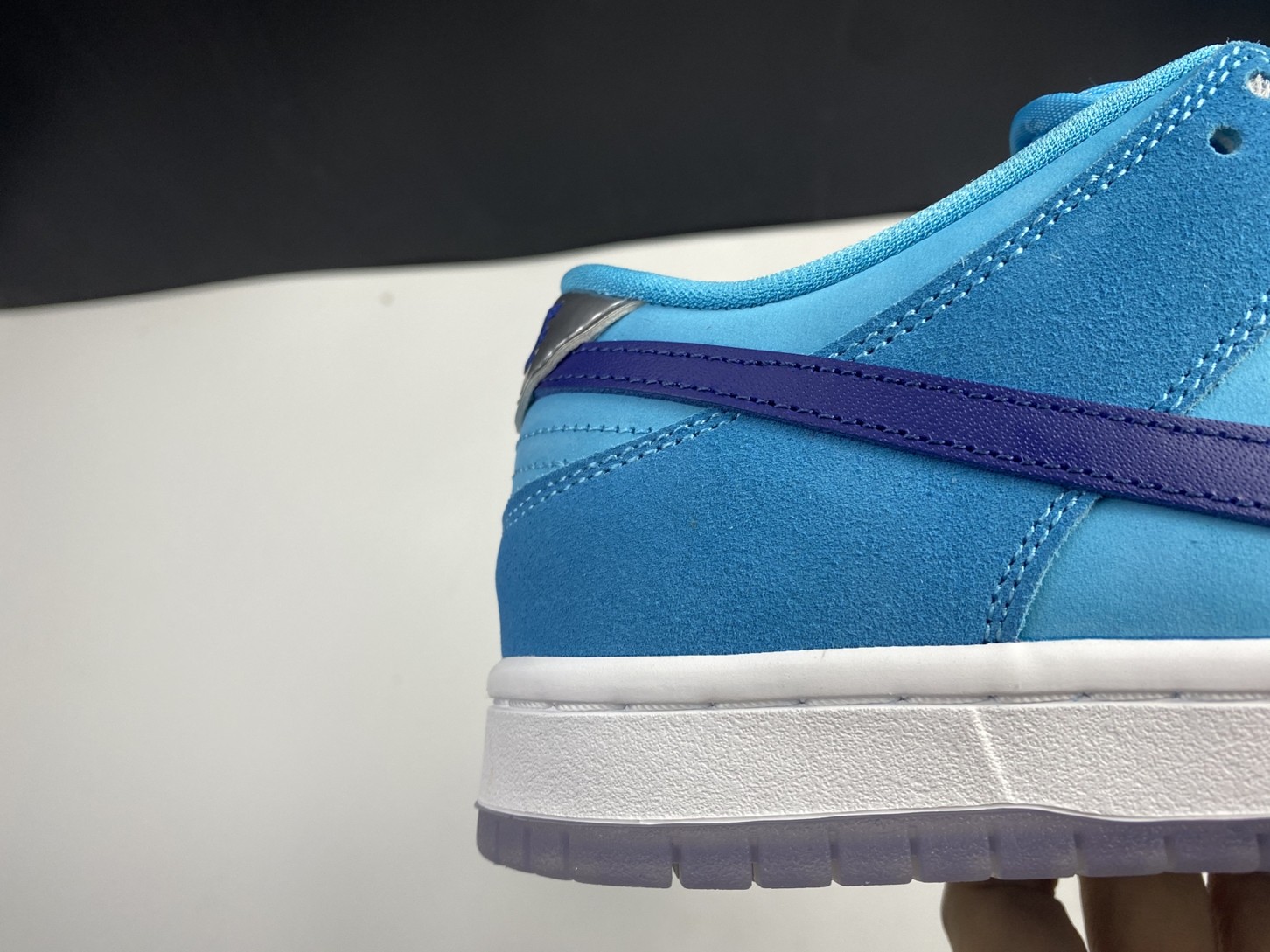 Nike Dunk SB Low “Blue Fury” BQ6817-400