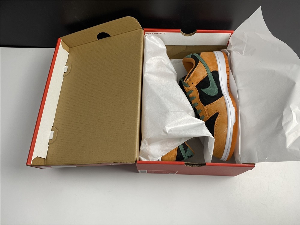 Nike Dunk Low SP “Ceramic”  DA1469-001