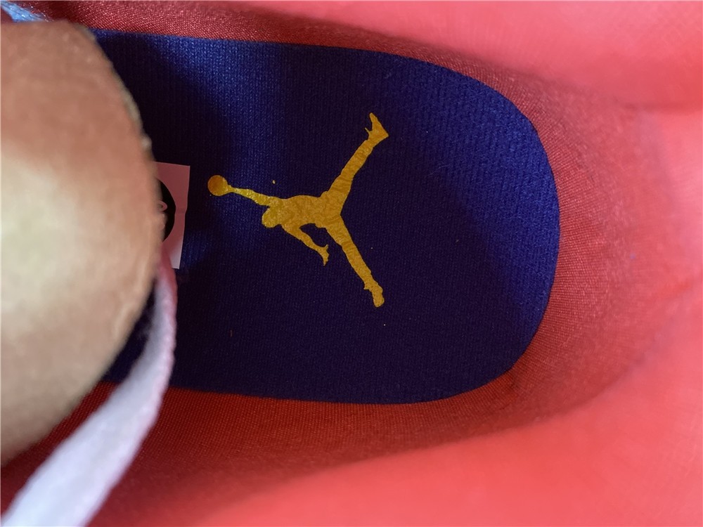 Air Jordan 1 MID AJ1  BQ6472-114