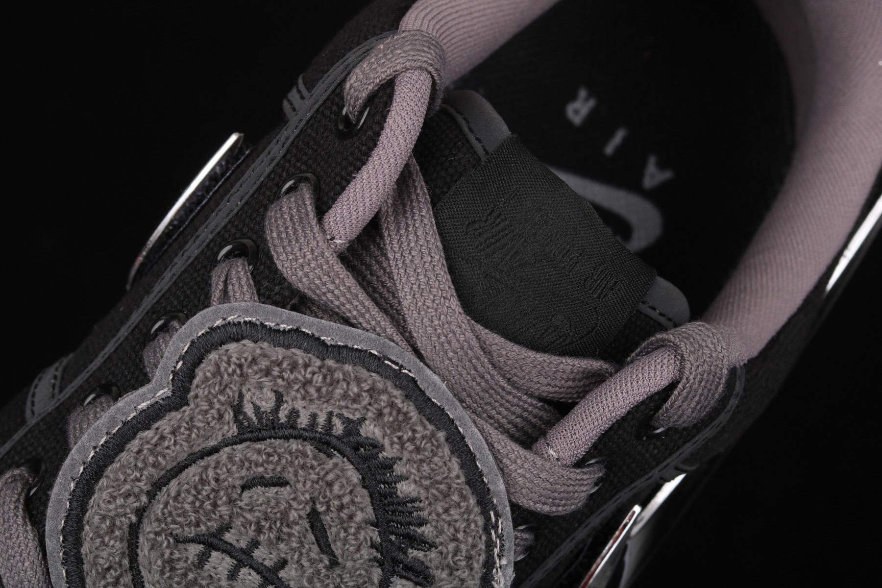 Travis Scott Nike Air Force 1 BLACK AQ4211-001
