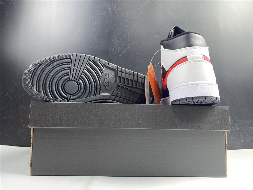 Air Jordan 1 Mid “White Shadow” 554724-075