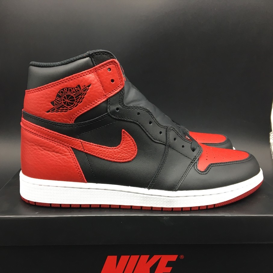 AJ1 Air Jordan 1 Retro High OG Banned  555088-001