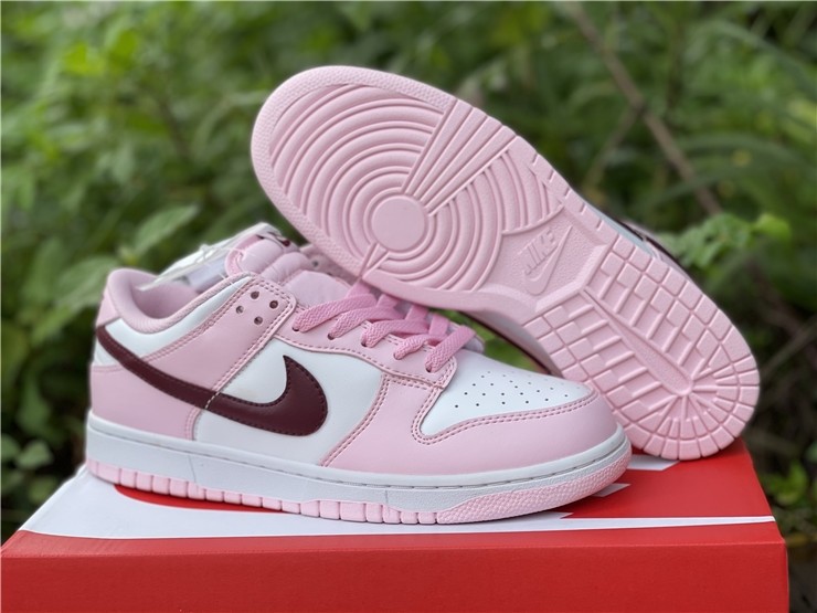 Nike Dunk Low GS 