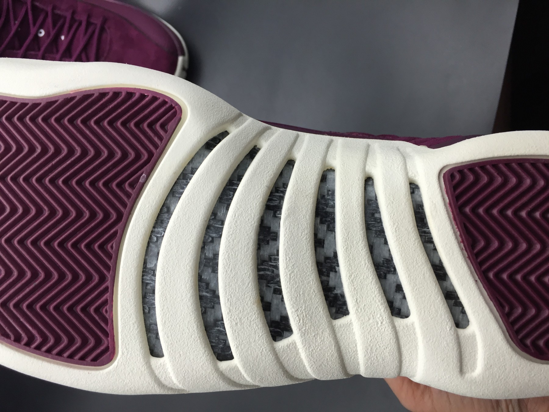 Air Jordan 12 Retro “Bordeaux” 130690-617