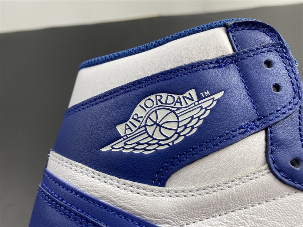 Air Jordan 1 Retro High OG 