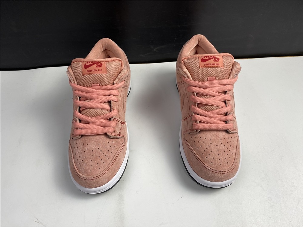 Nike SB Dunk Low “Pink” HG CV1655-600