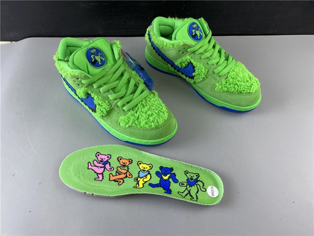 Dead x Nike SB Dunk Low“ Yellow Bear”  CJ5378-300