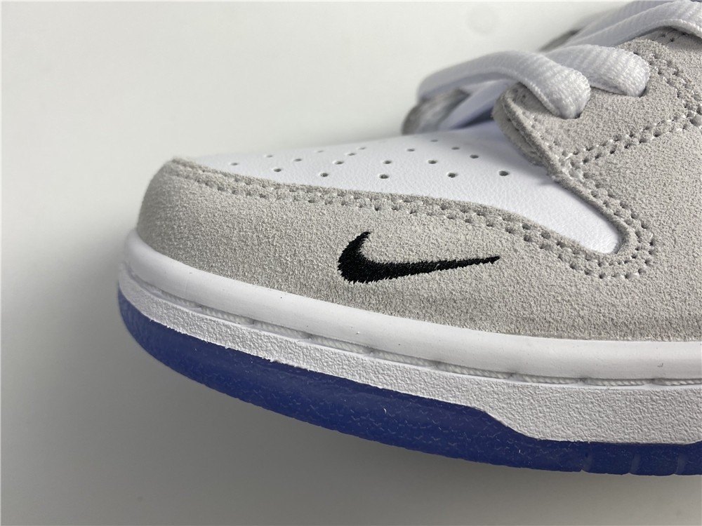 Nike SB Dunk Low Takashi BQ6817-002
