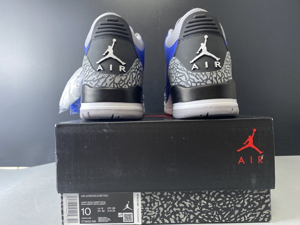Air Jordan 3 “Varsity Royal” CT8532-400