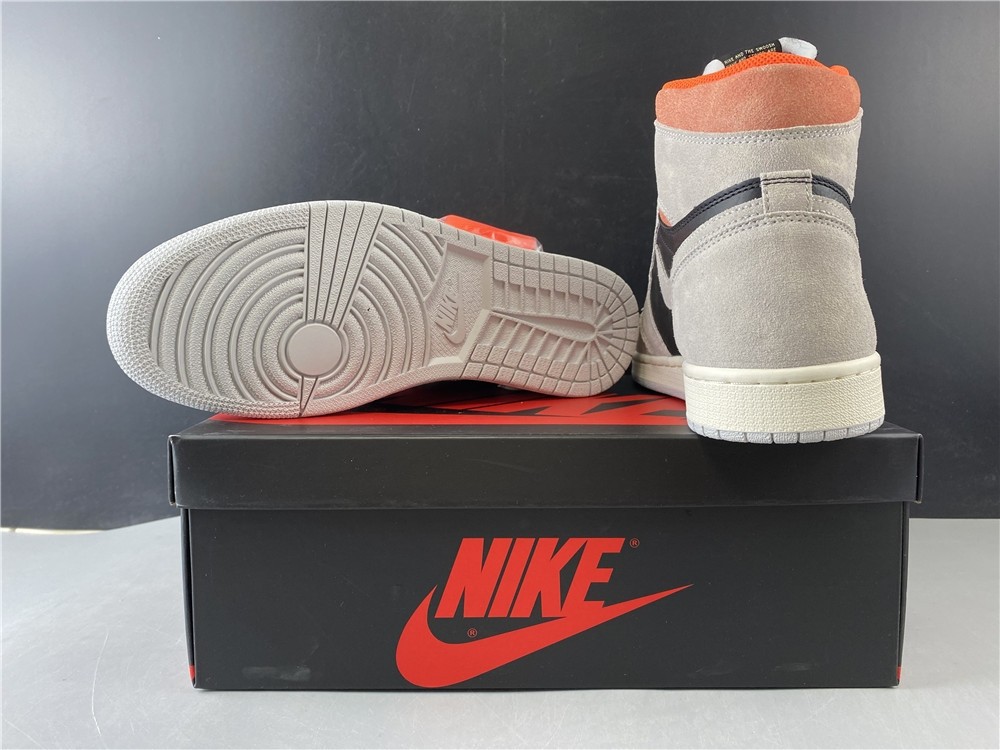 Air Jordan 1 Neutral Grey Hyper Crimson 555088-018