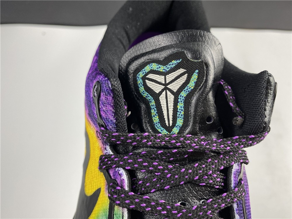 Nike Kobe 8 Easter 555035--302