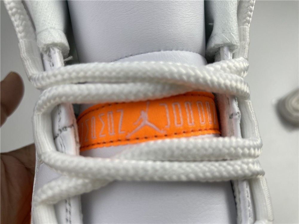 Air Jordan 11 Low WMNS “Citrus" AH7860-139 Y