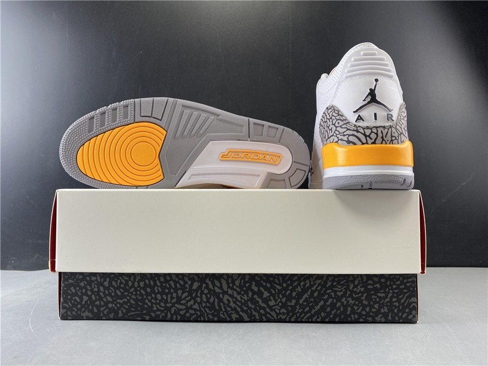 Air Jordan 3 WMNS “Laser Orange”  CK9246-108