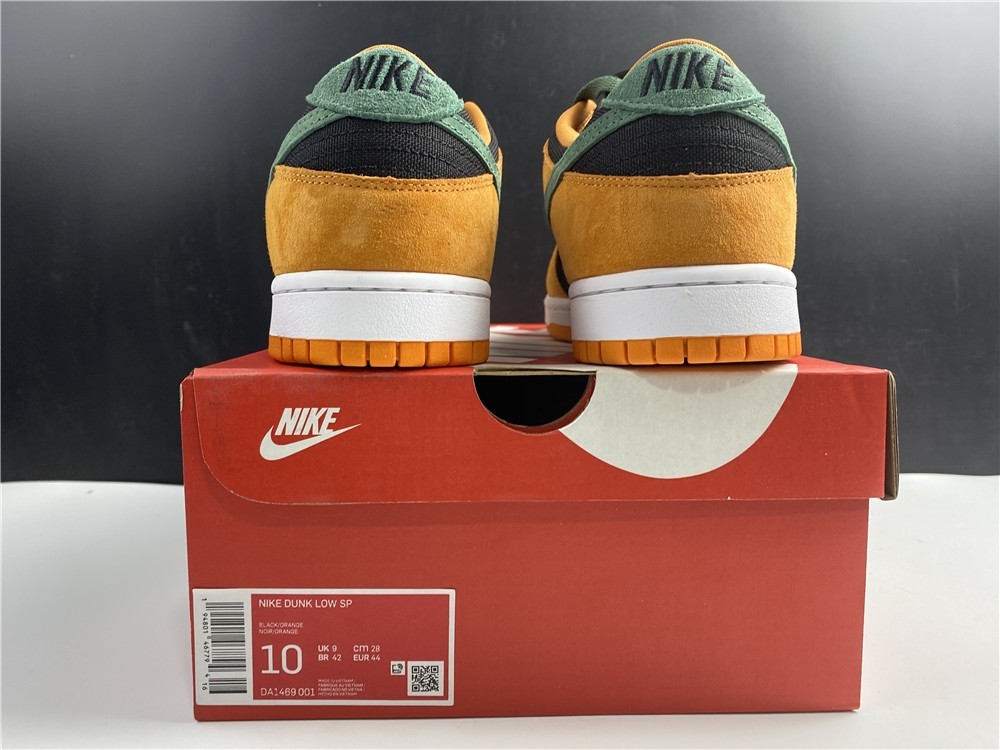 Nike Dunk Low SP “Ceramic”  DA1469-001