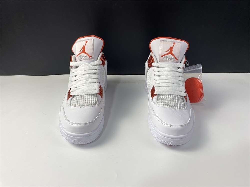 Air Jordan 4 Retro “Pure Money” Orange Metallic CT8527-118