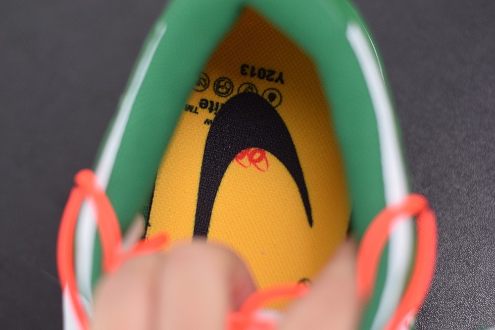 OFF-WHITE x Nike Dunk Low  green white CT0856-100