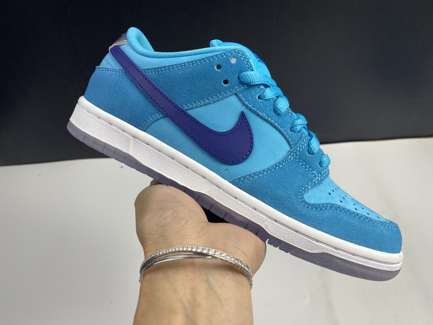 Nike Dunk SB Low “Blue Fury” BQ6817-400