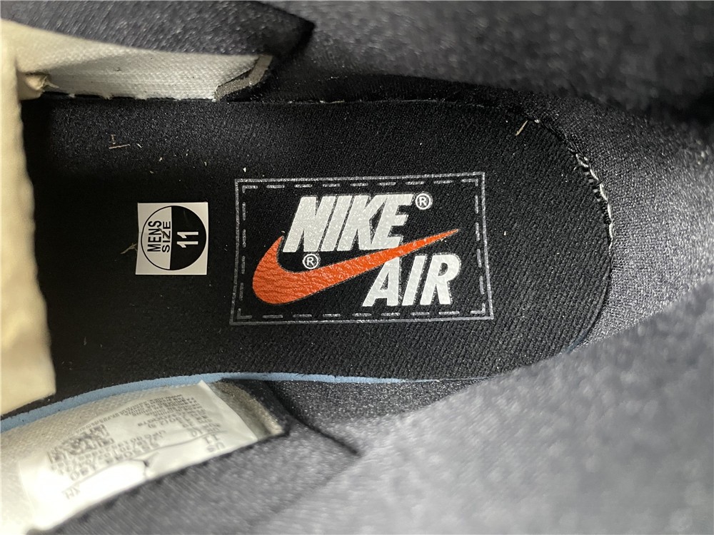 Air Jordan 1 High OG GS “Electro Orange” 555088-180