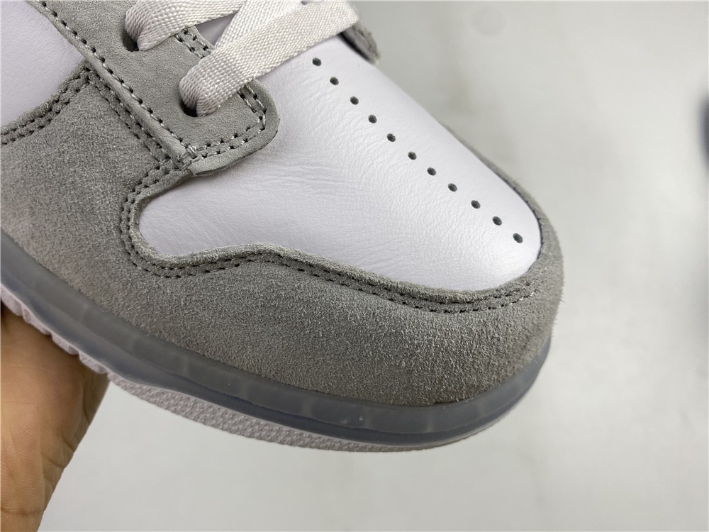 Slam Jam x Nike Dunk Hig Dunk DA1639-100