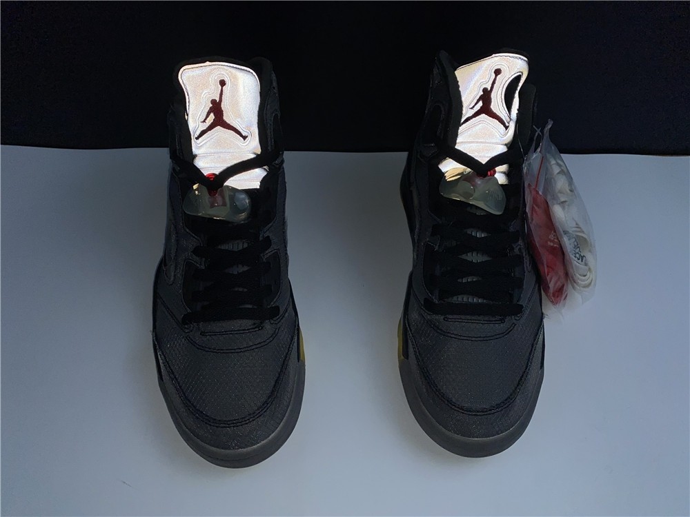 Off-White Air Jordan 5 CT8480-001