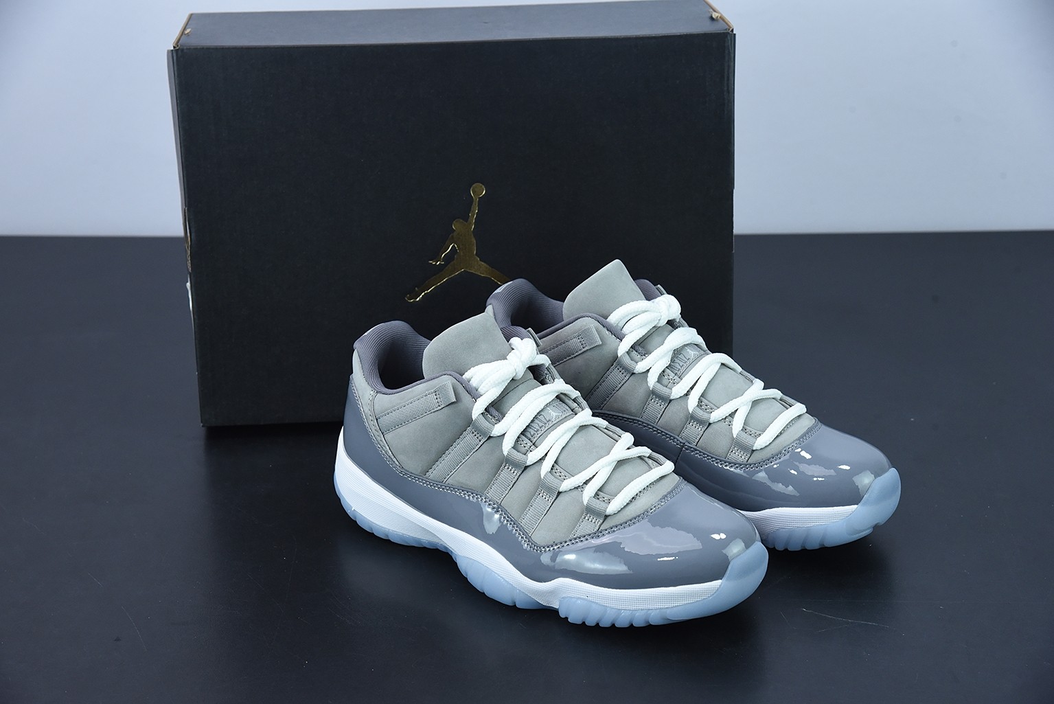Air Jordan 11 Retro Low Cool Grey - 528895-003