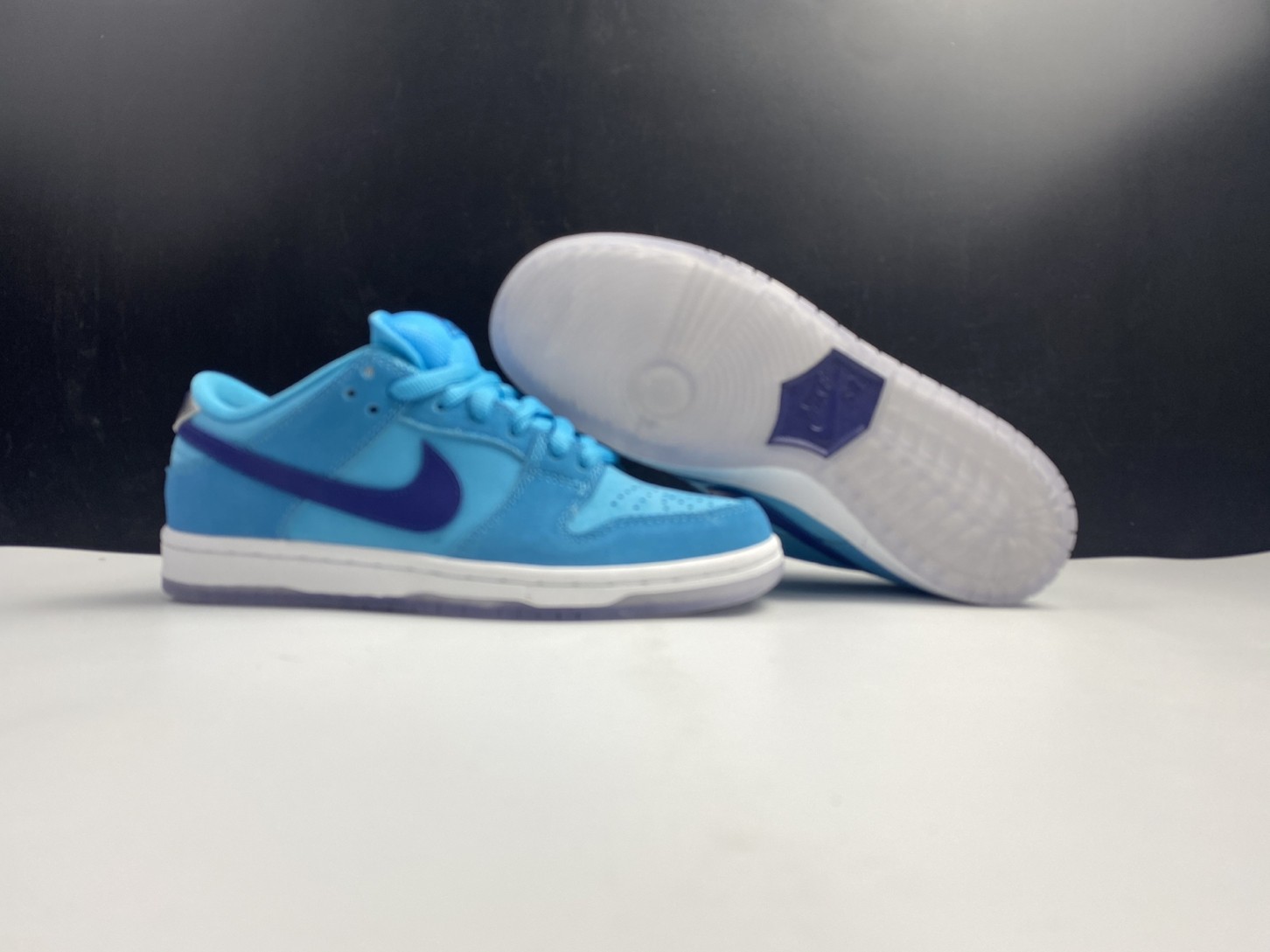 Nike Dunk SB Low “Blue Fury” BQ6817-400
